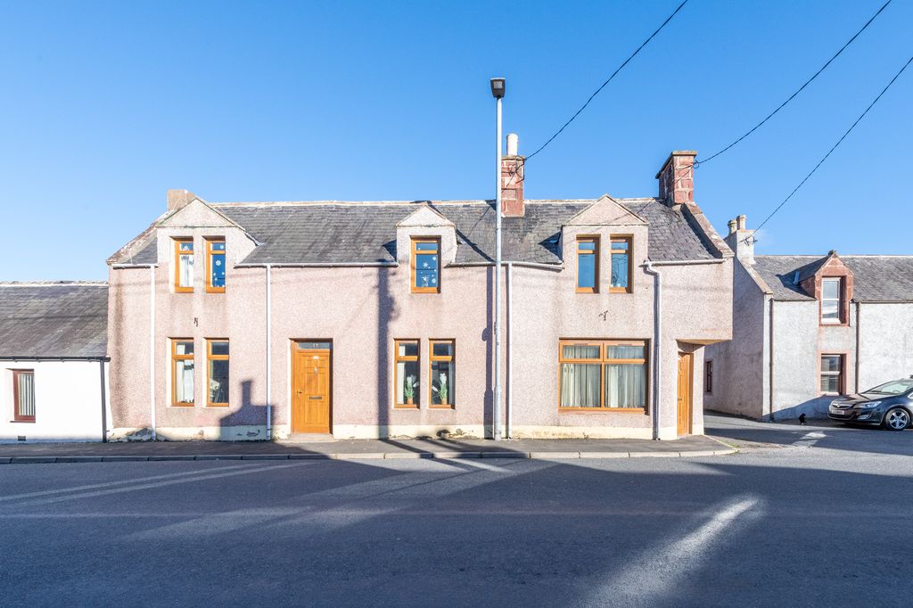 Property photo 1 of 26