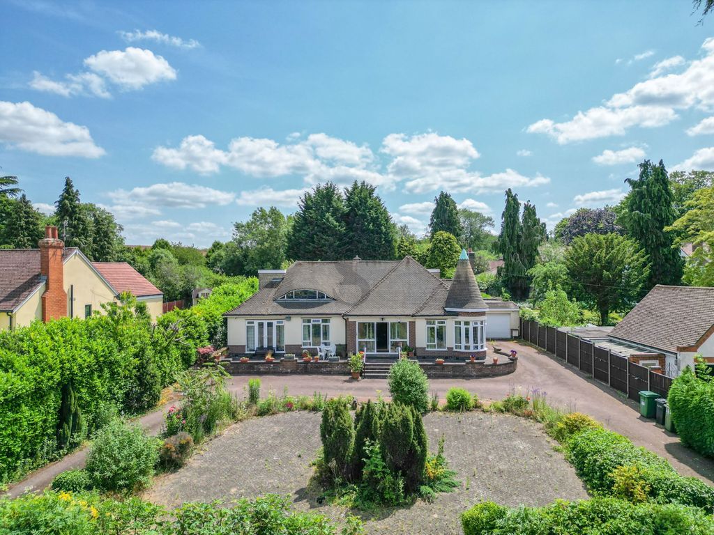 Property photo 1 of 17