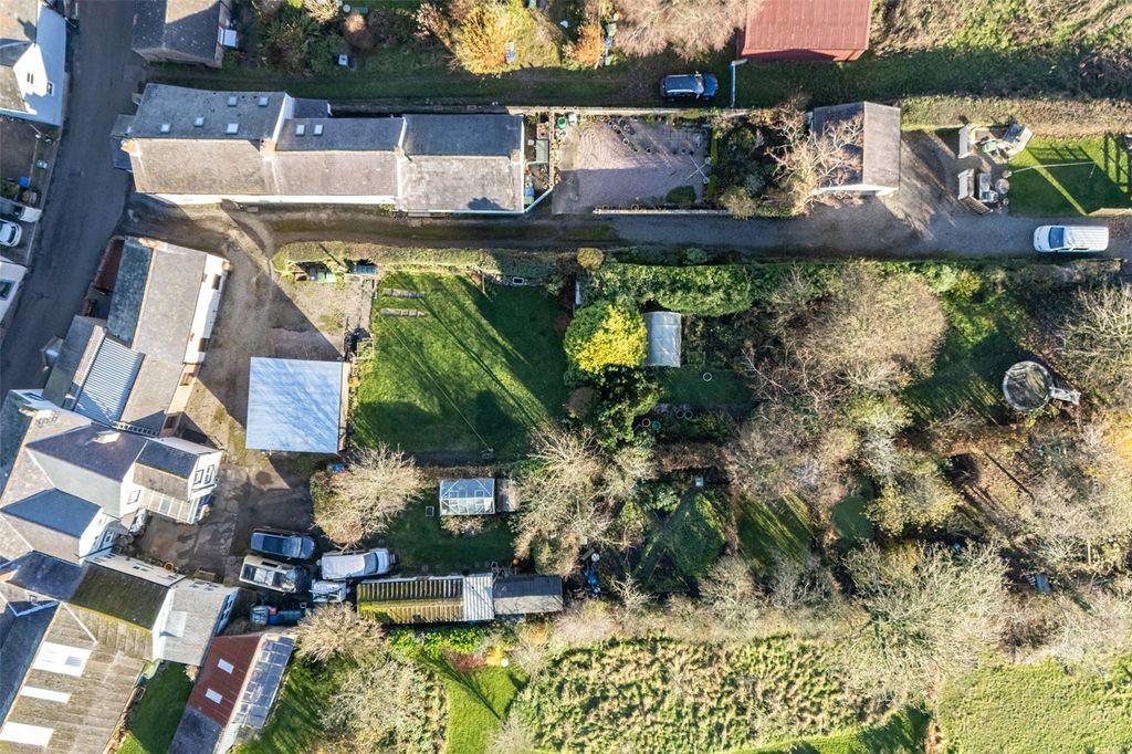 Property photo 2 of 36 Drone