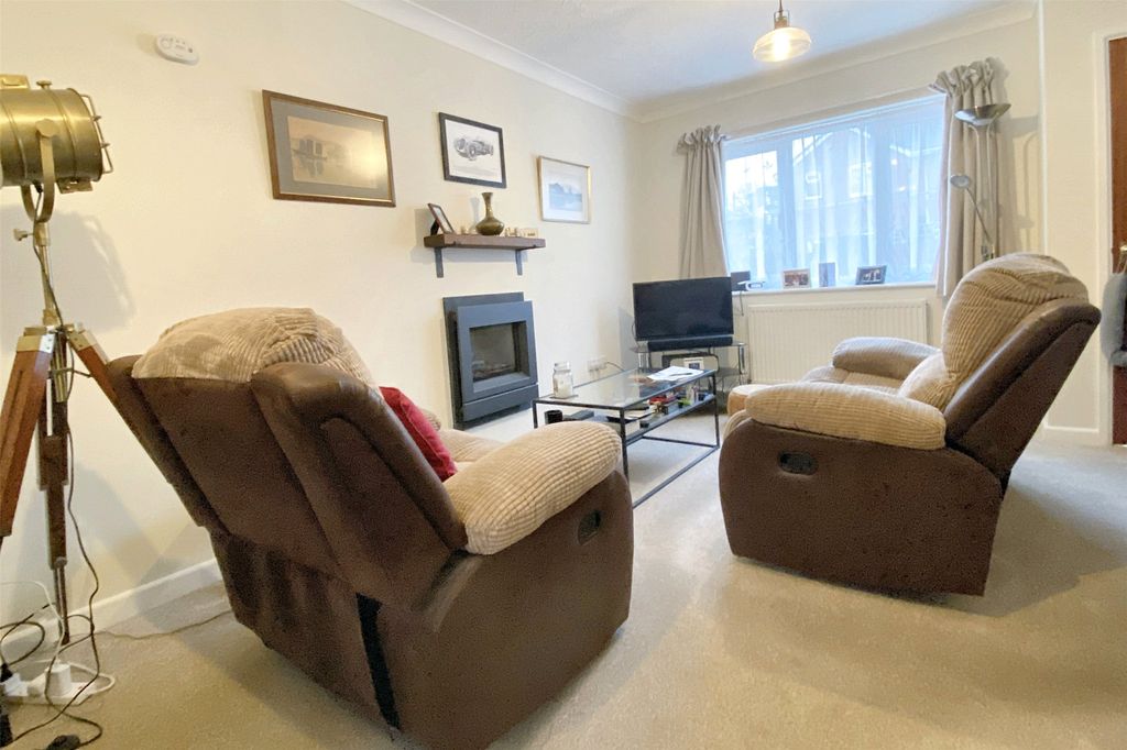 Property photo 2 of 12 Picture No. 02