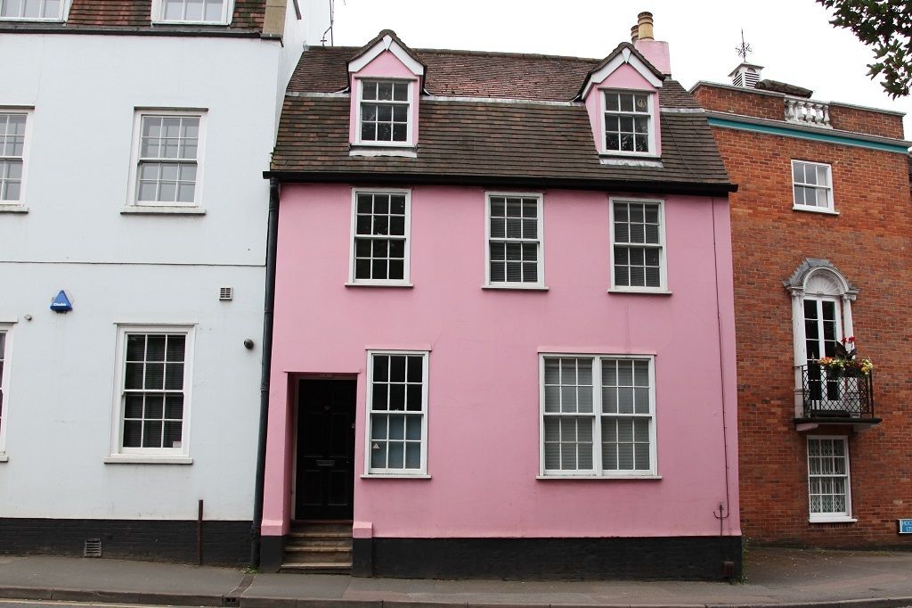 Property photo 1 of 8