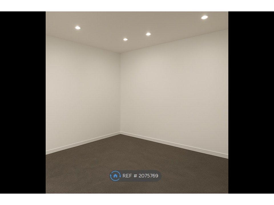 Property photo 1 of 13 Living Room