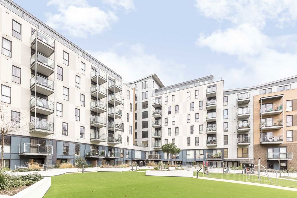 Property photo 3 of 7