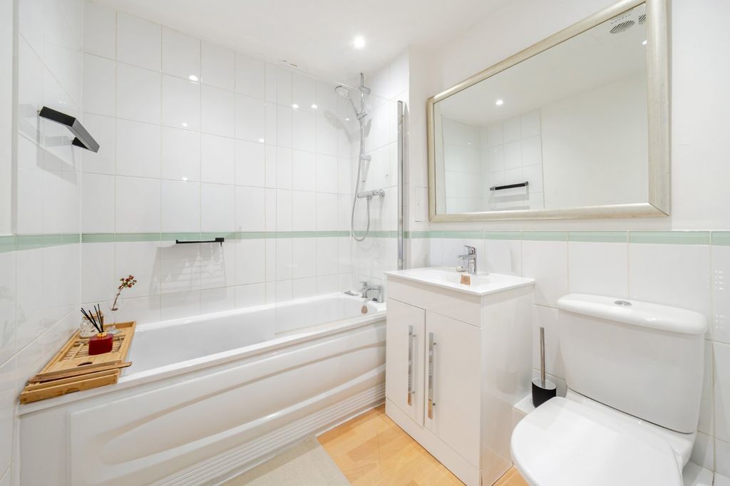 Property photo 3 of 10 Picture No. 09