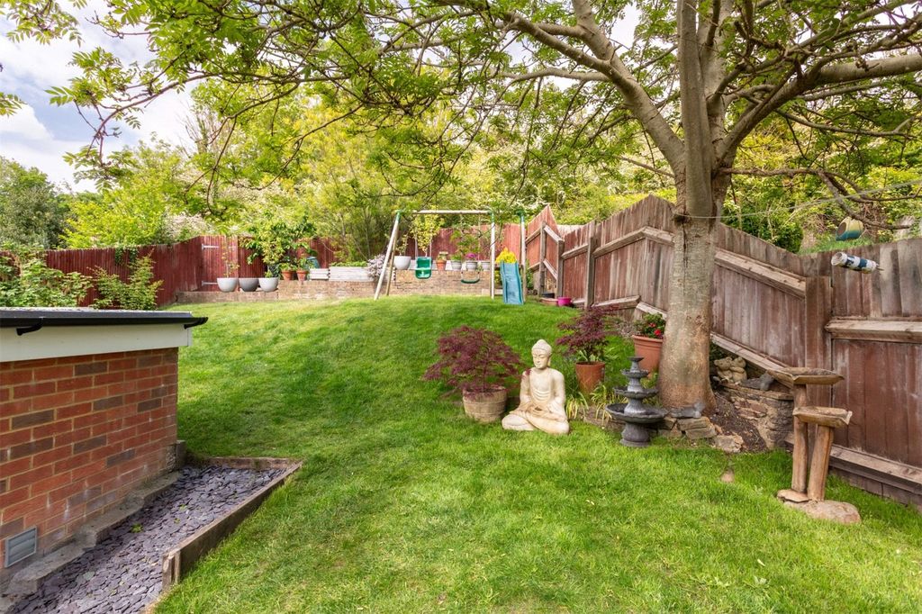 Property photo 3 of 26 Picture No. 40