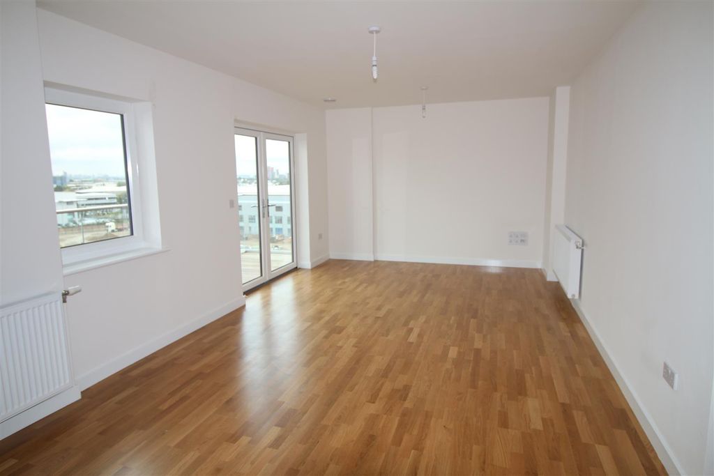 Property photo 3 of 22 Img_2587.Jpg