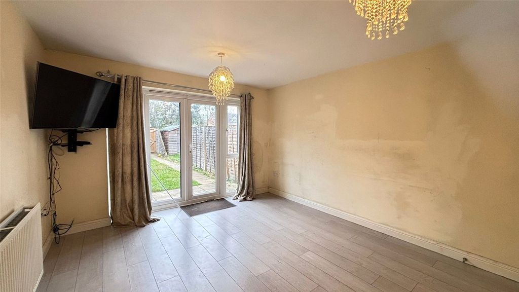 Property photo 3 of 9 Picture No. 19