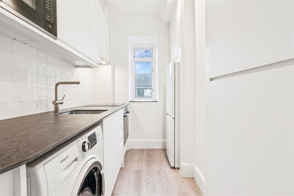 Property photo 2 of 15 7.Jpg