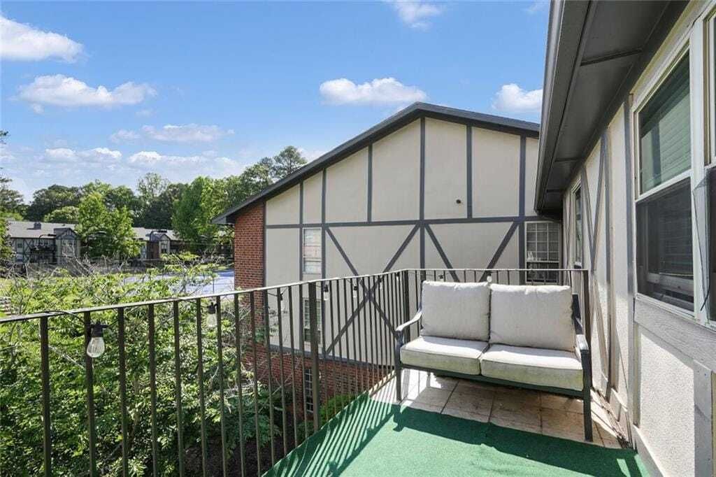 Property photo 2 of 26 <Alttext/>