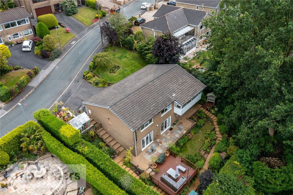 Property photo 3 of 30 Drone
