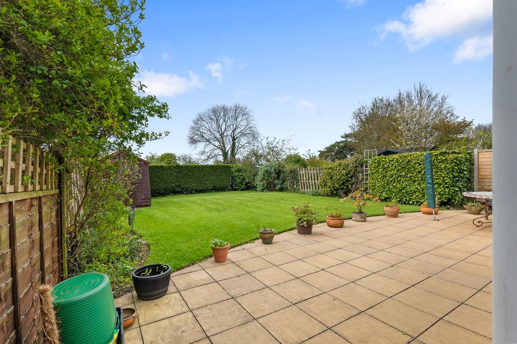 Property photo 3 of 31