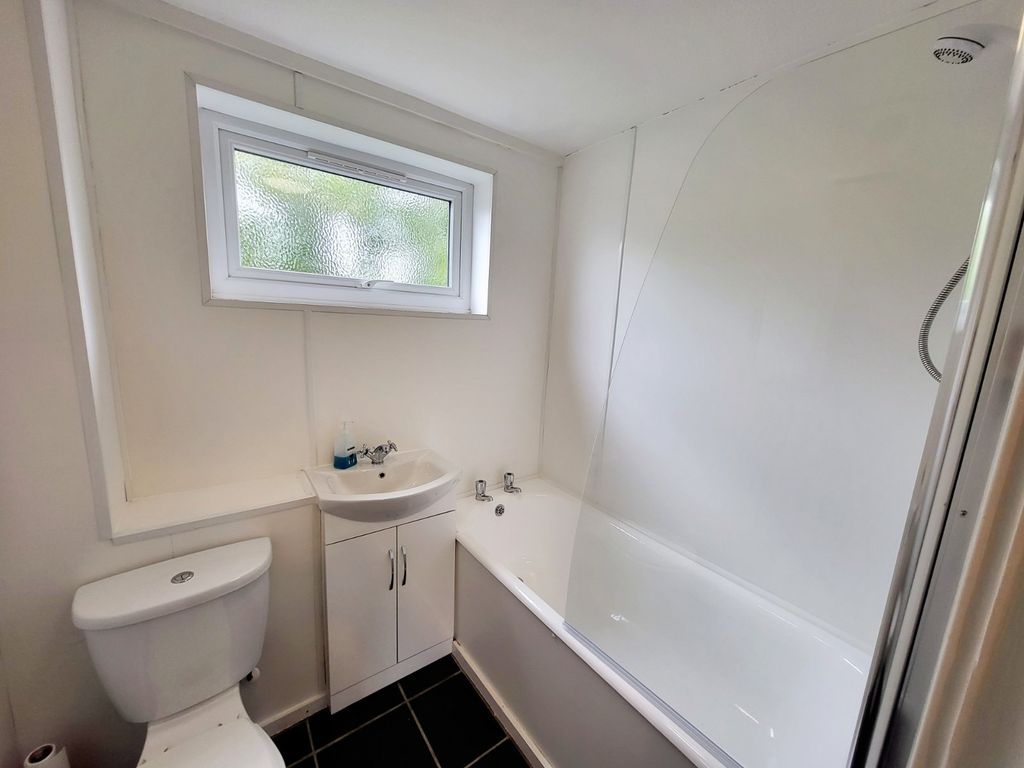 Property photo 3 of 9 Picture No. 01