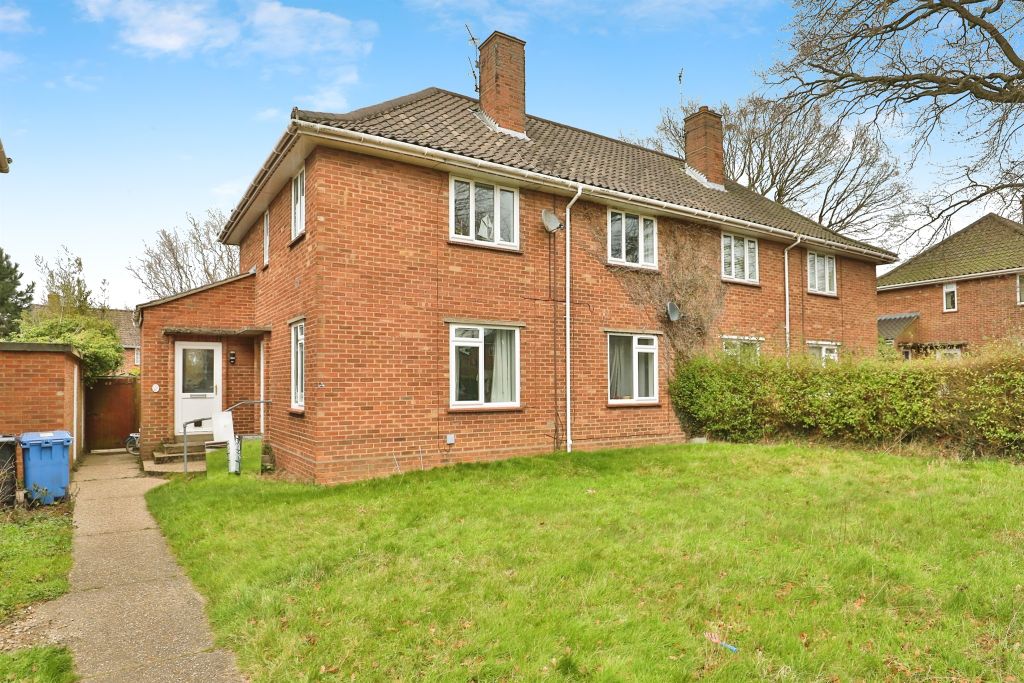 Property photo 1 of 13