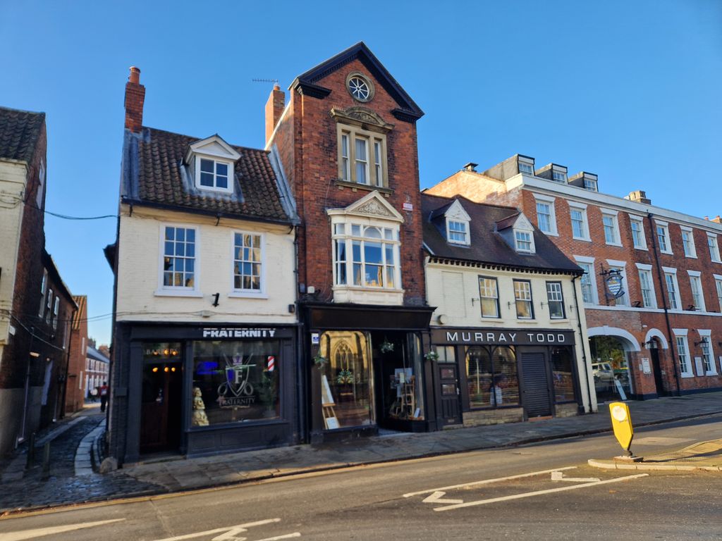 Property photo 1 of 7