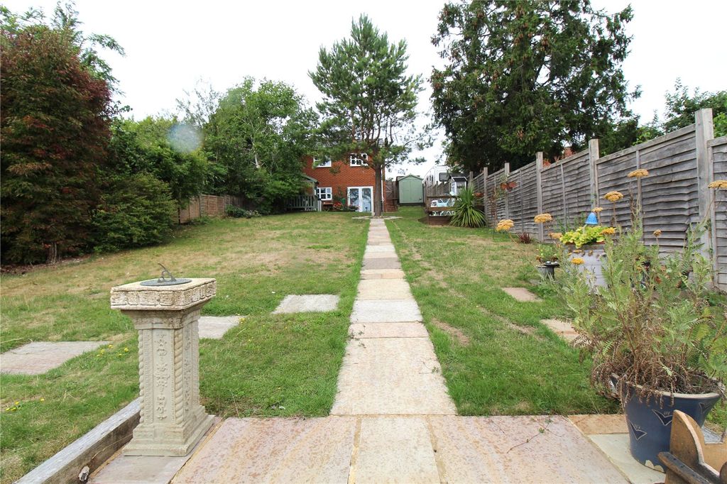 Property photo 3 of 21 Picture No. 05