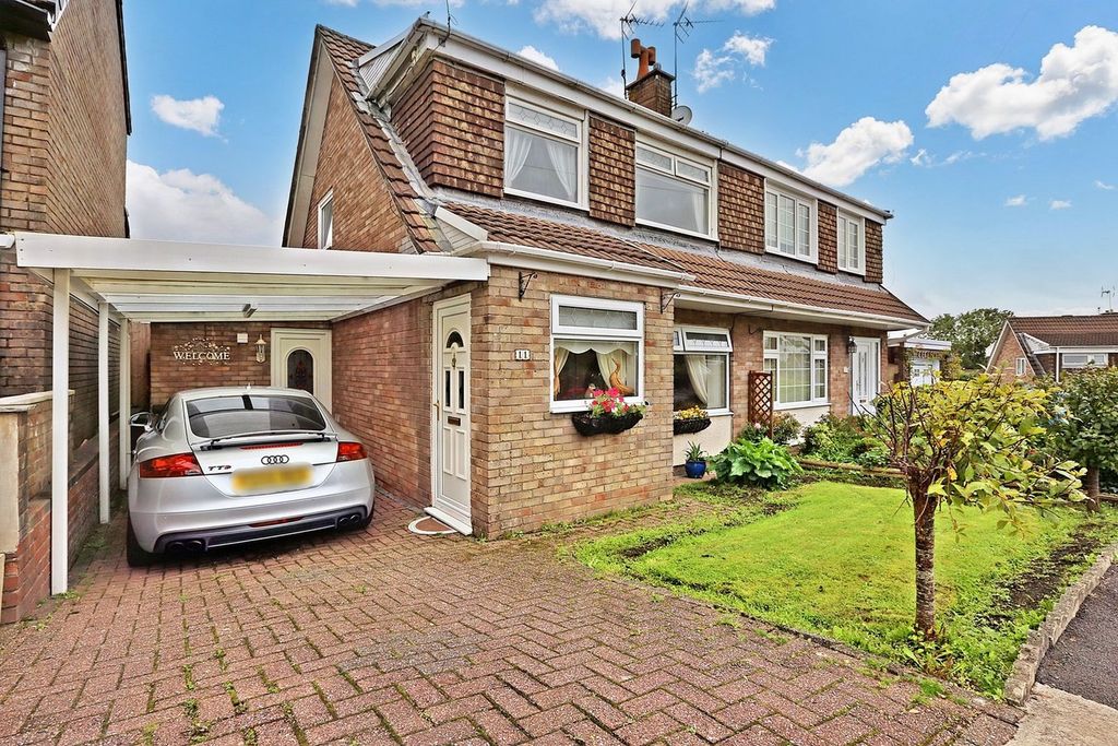 Property photo 2 of 24