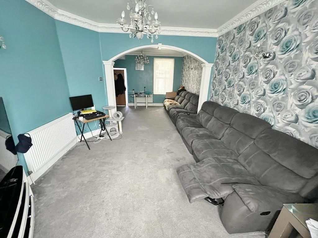 Property photo 2 of 7 1.Jpg