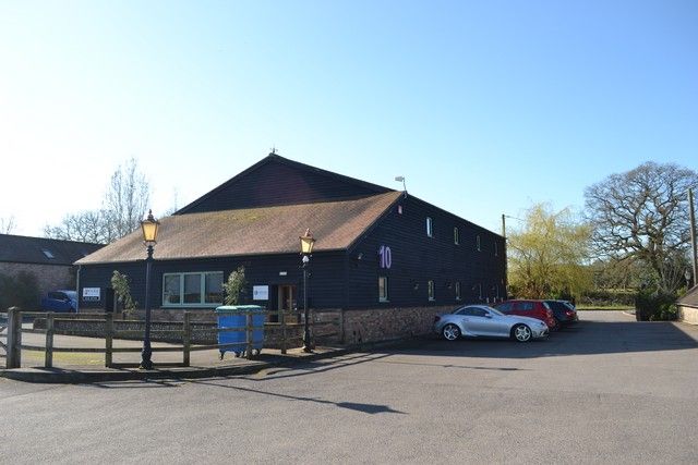 Property photo 2 of 10