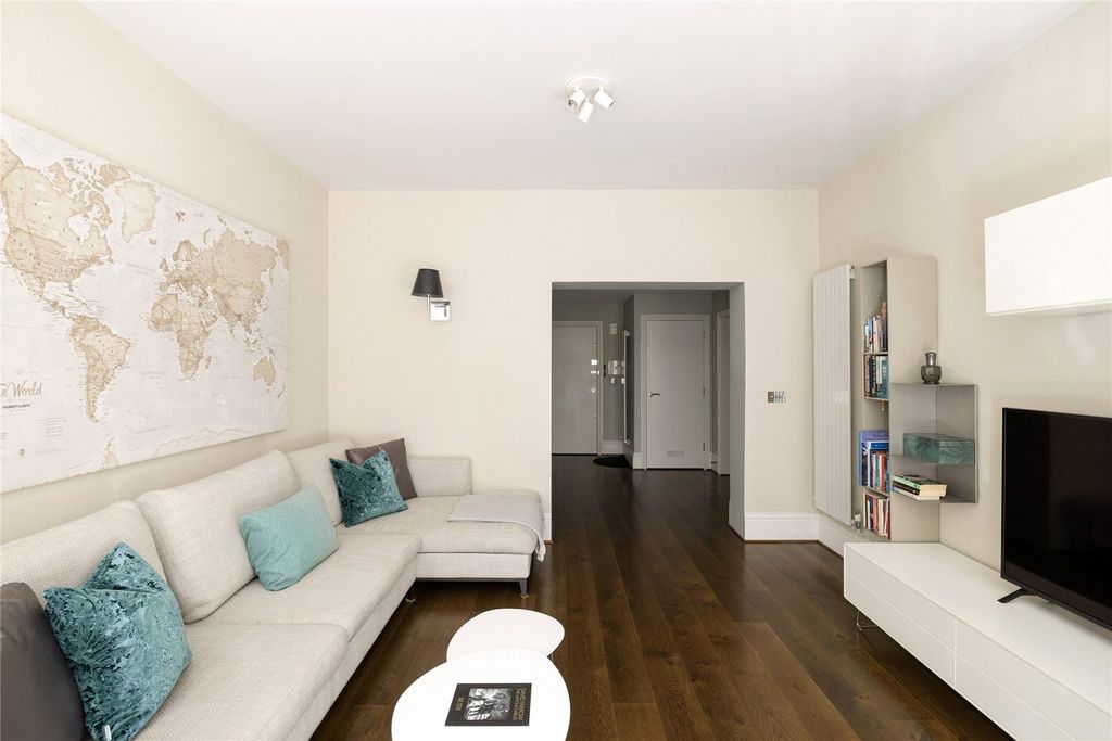 Property photo 2 of 15 Picture No. 04