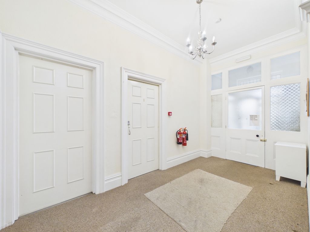 Property photo 2 of 14 Cam02023G0-Pr0199-Still012