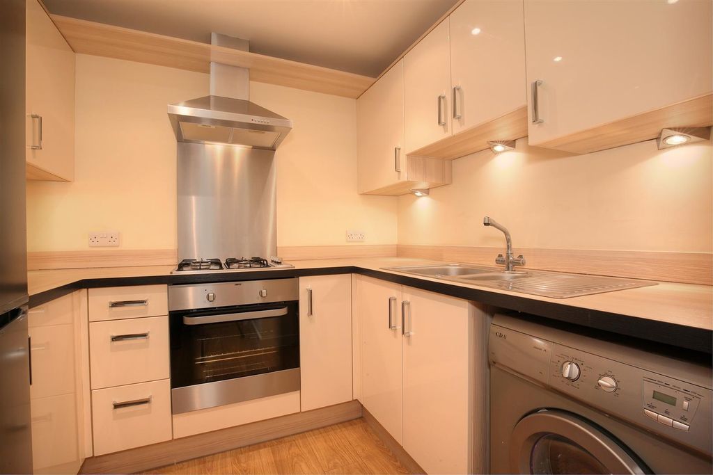 Property photo 2 of 10 Img_0761_2_4_Tonemapped Copy.Jpg