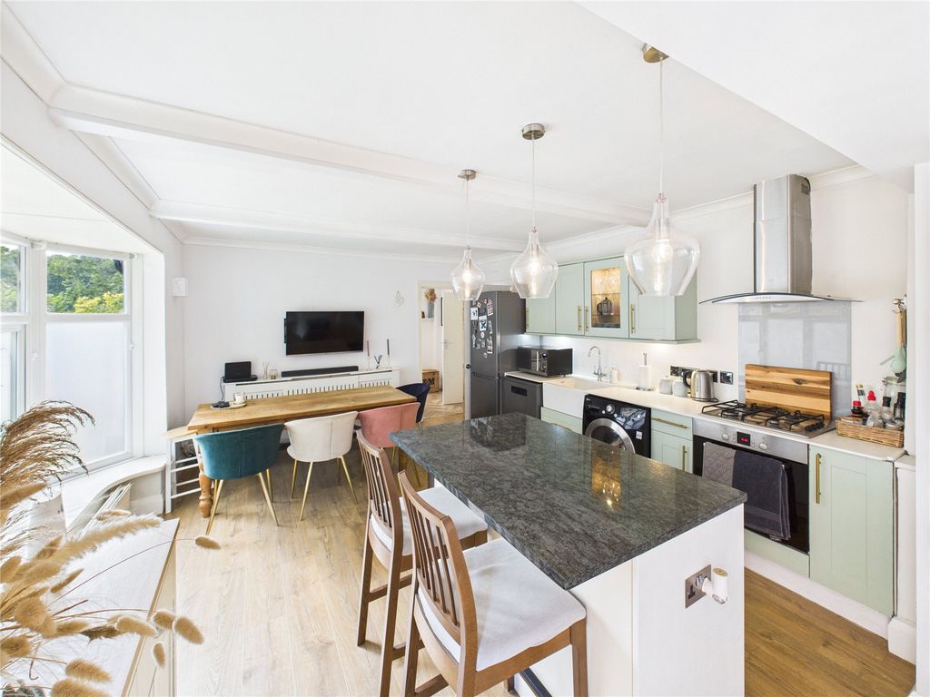 Property photo 1 of 12 Kitchen/Dining