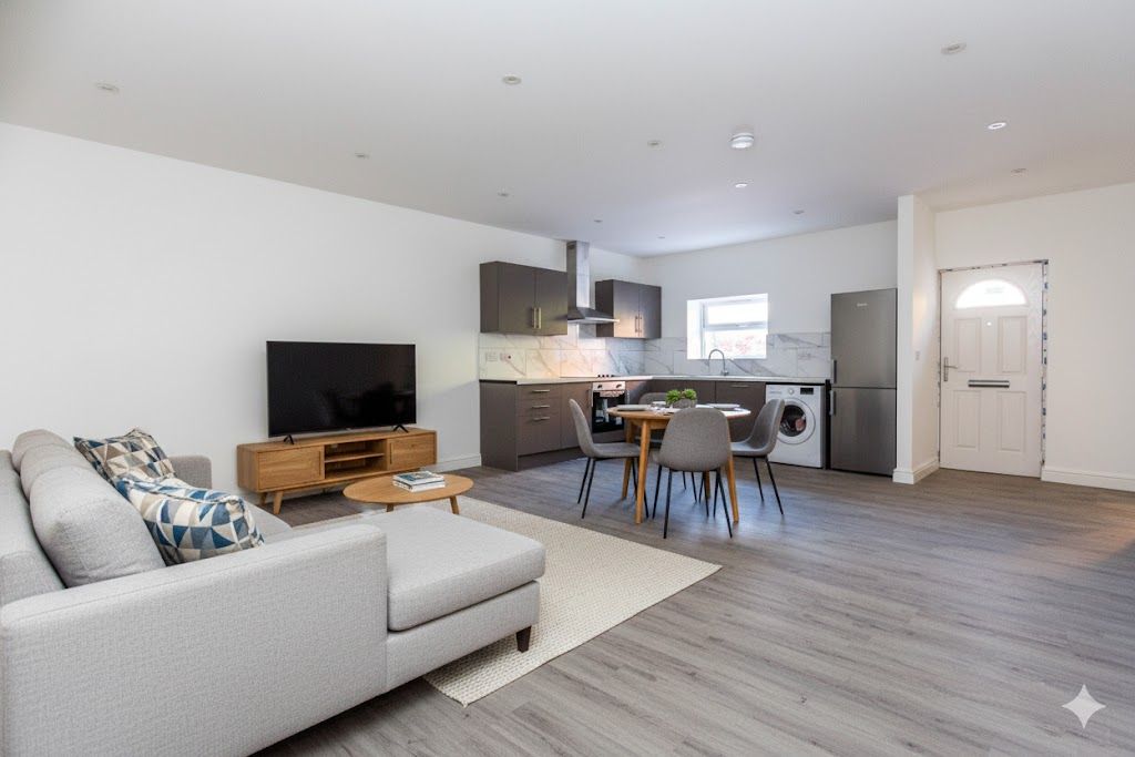 Property photo 2 of 10 Kitchen/Dining/Living Space