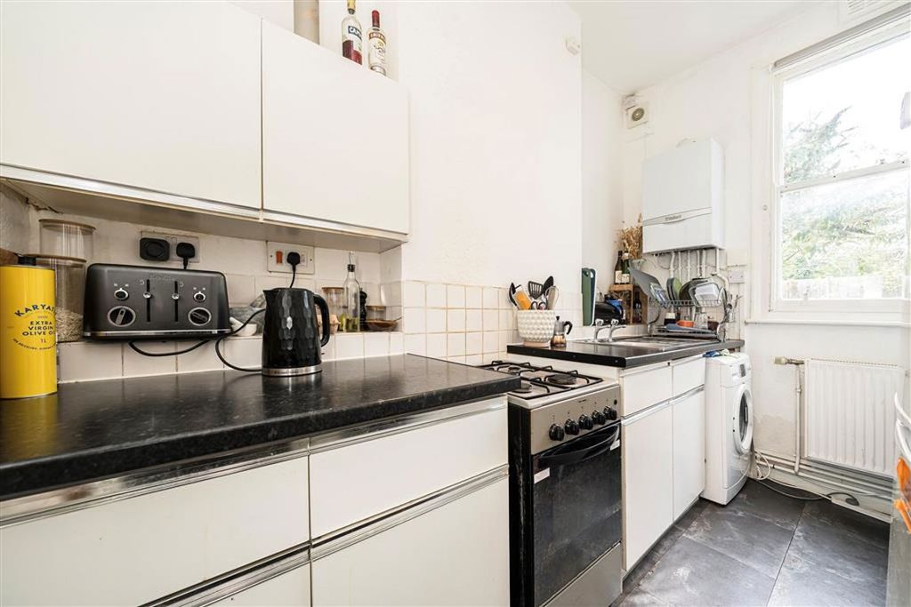 Property photo 3 of 4