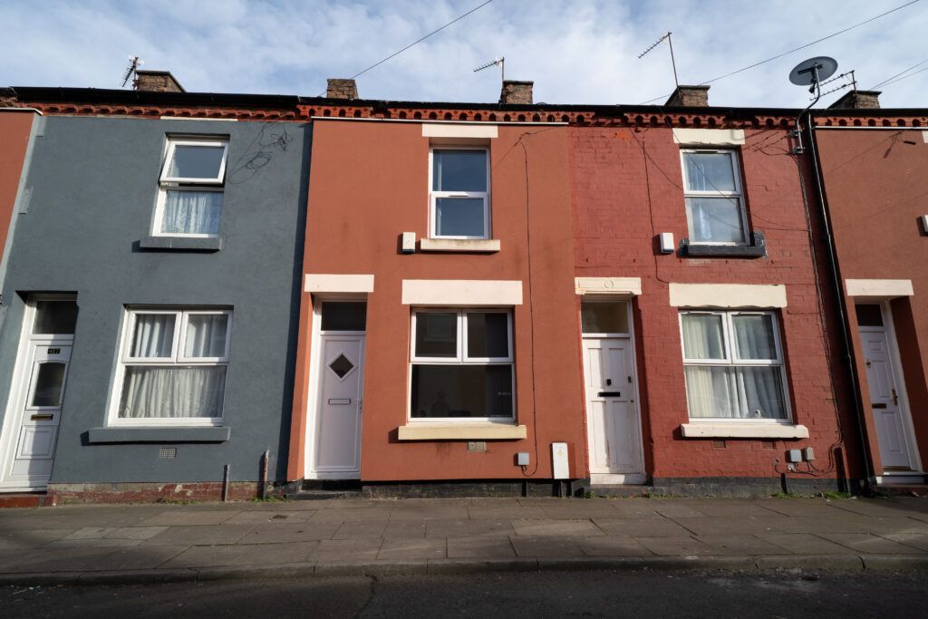 Property photo 1 of 9