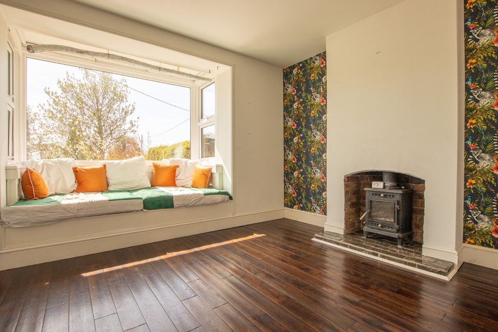 Property photo 3 of 29 2044592