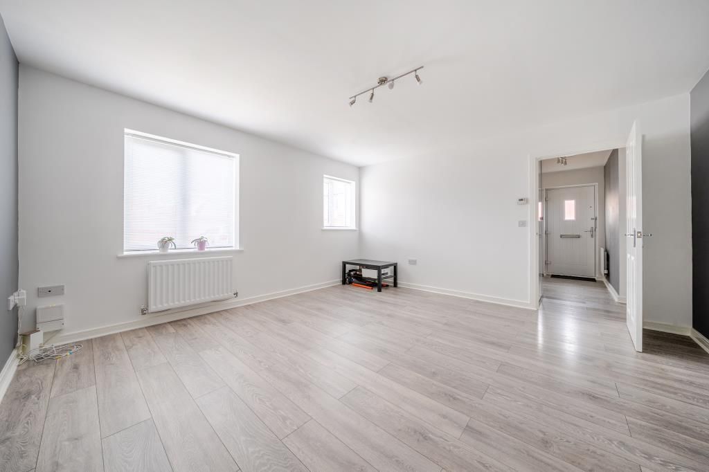 Property photo 3 of 19 Living Area