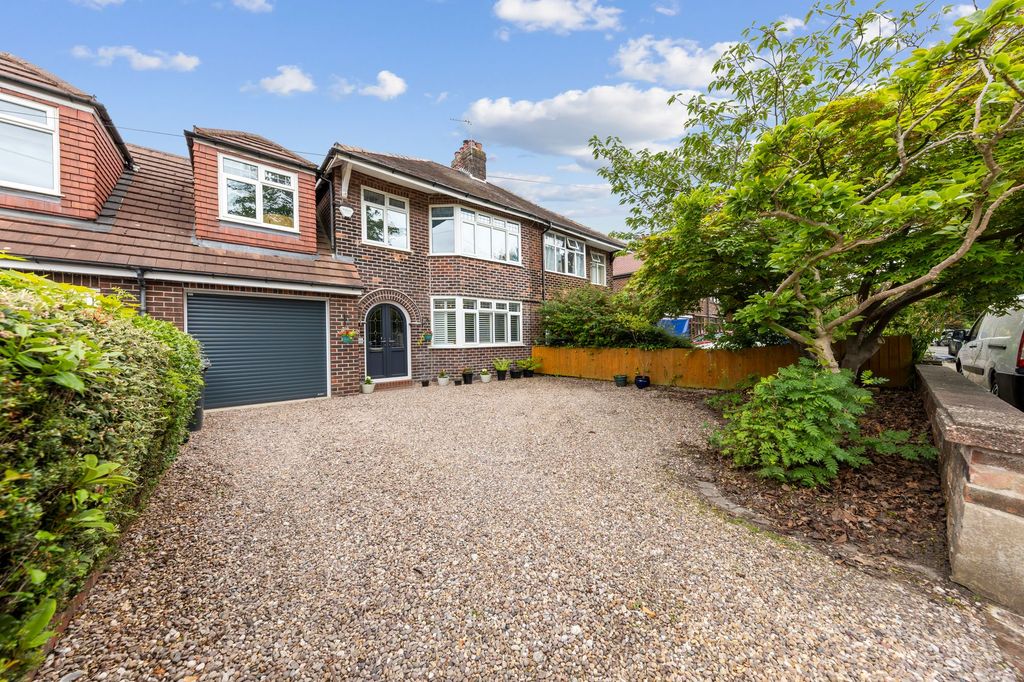 Property photo 1 of 23