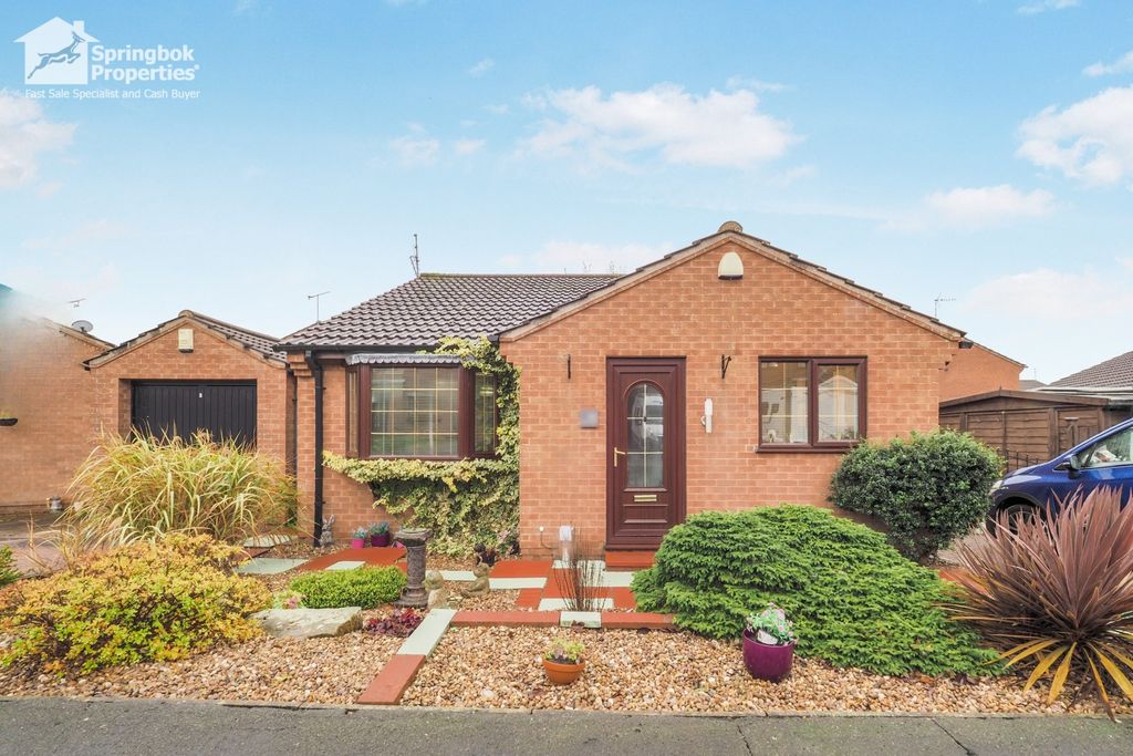 Property photo 1 of 18 Front View