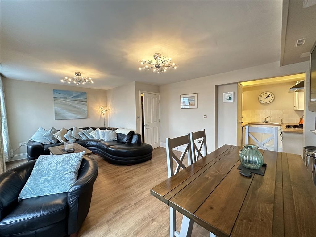 Property photo 3 of 17 Img_8350.Jpeg