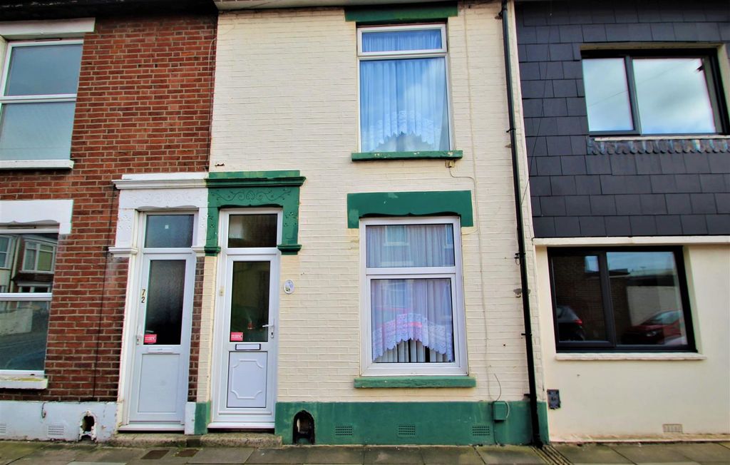 Property photo 1 of 15