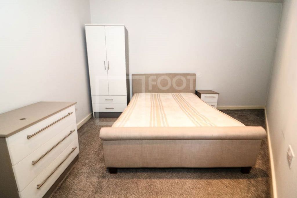 Property photo 2 of 26