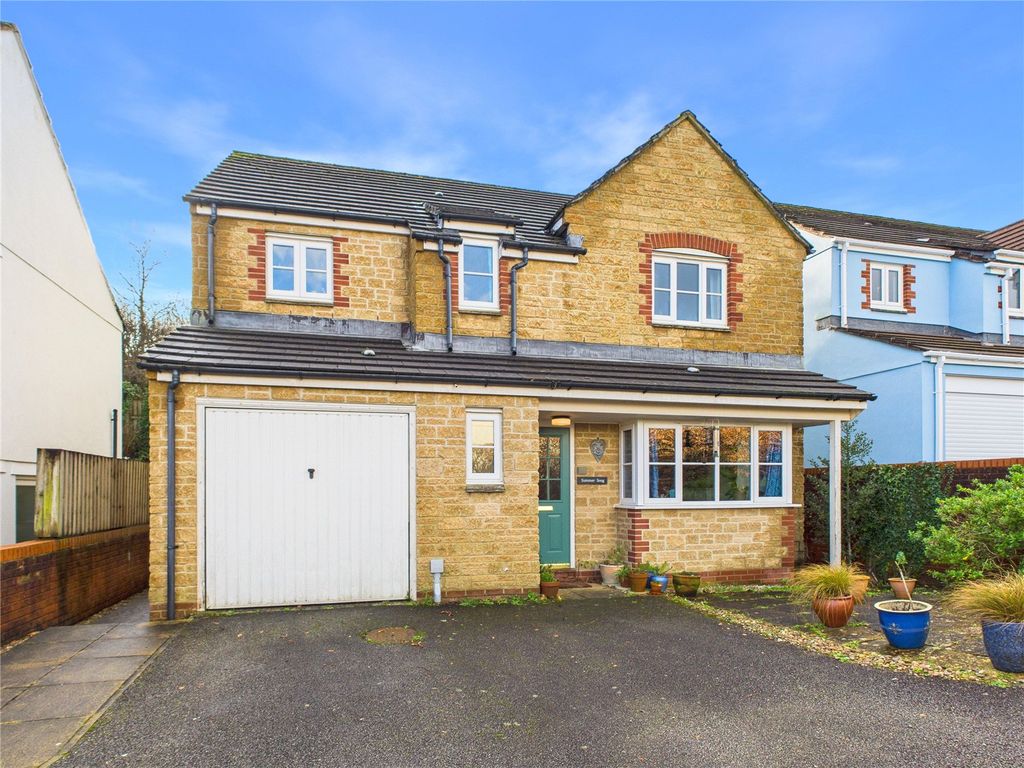 Property photo 1 of 20 Picture No. 24