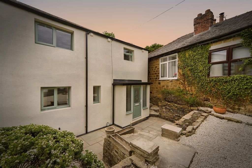 Property photo 1 of 22