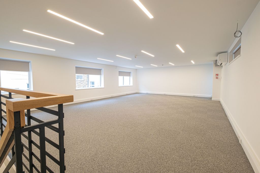 Property photo 2 of 5 Dscf8118