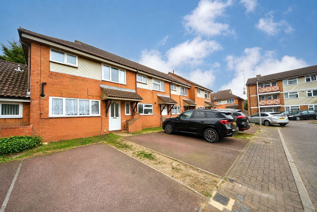 Property photo 1 of 13 5068940