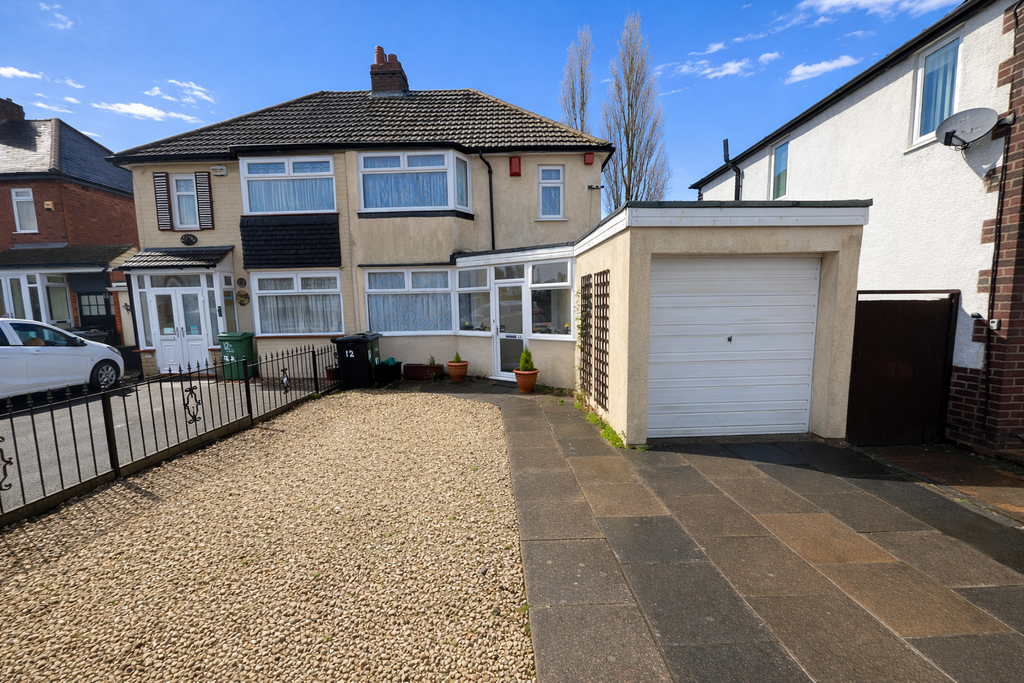 Property photo 1 of 9