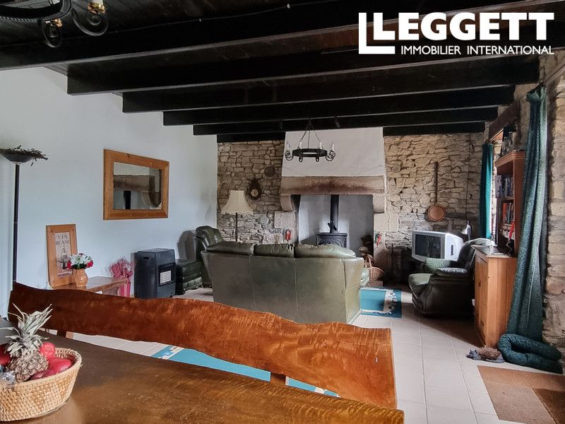 Property photo 2 of 10