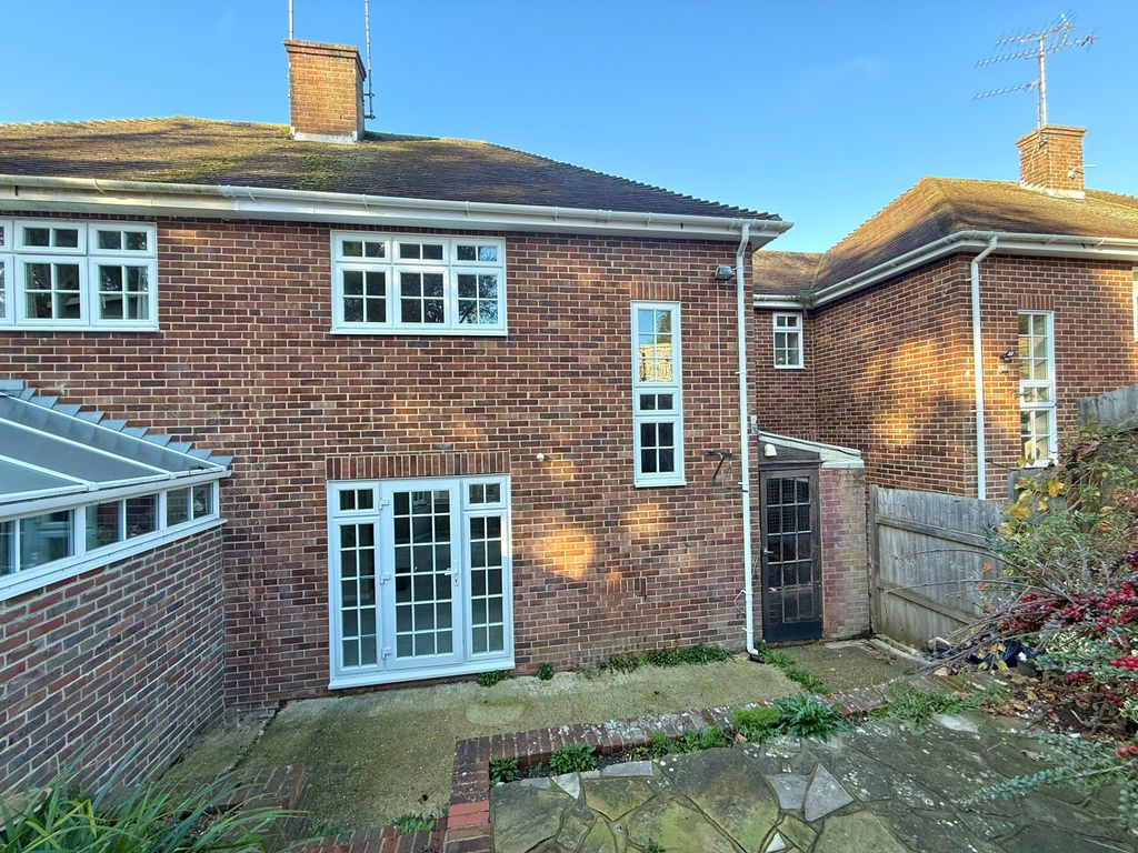 Property photo 1 of 11 Leap Rear View