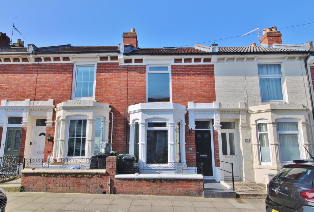 Property photo 1 of 20