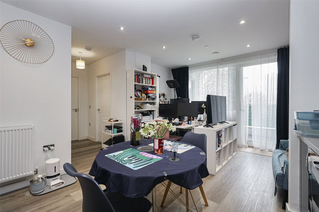 Property photo 2 of 19 Picture No. 07