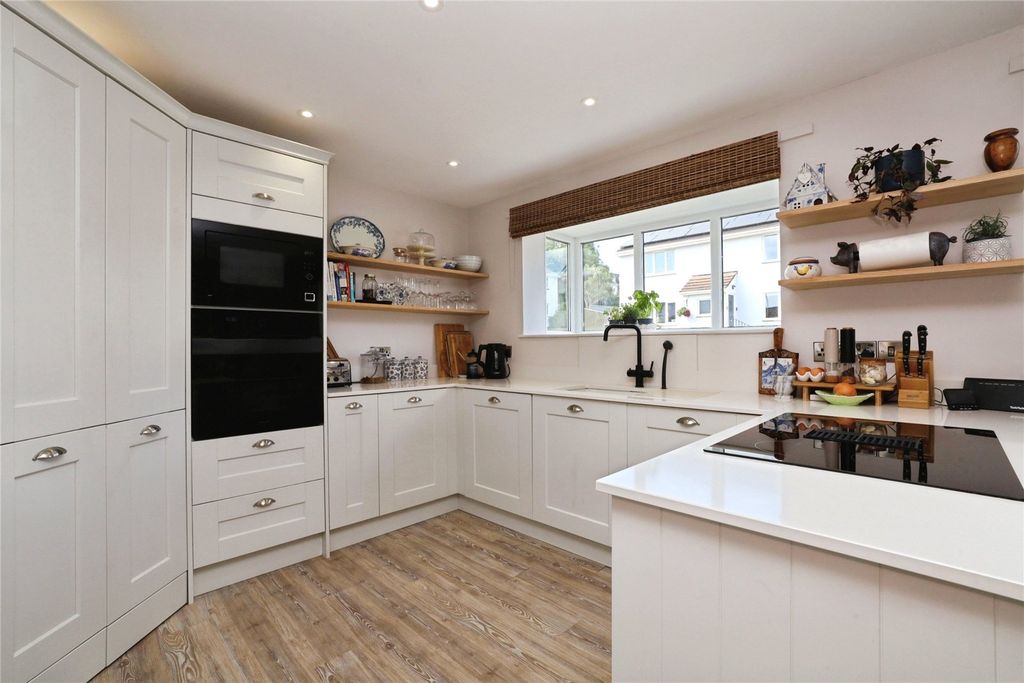 Property photo 2 of 22 Picture No. 07