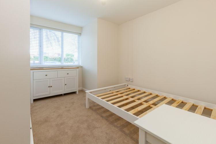 Property photo 2 of 5 269950