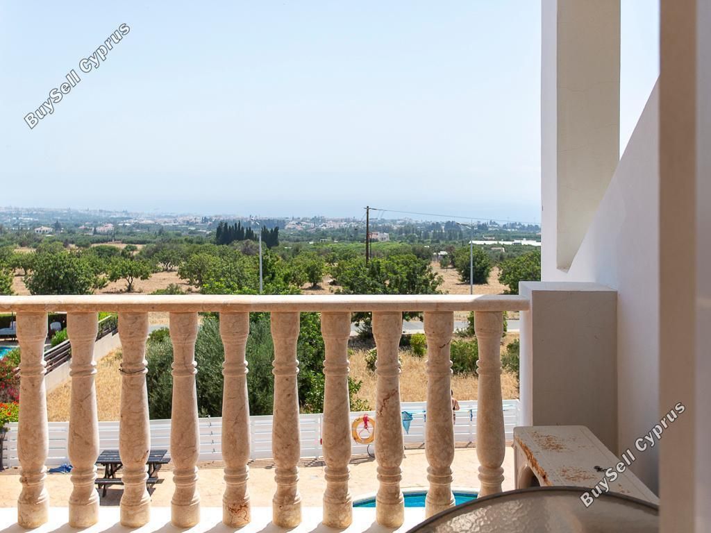 Property photo 3 of 24