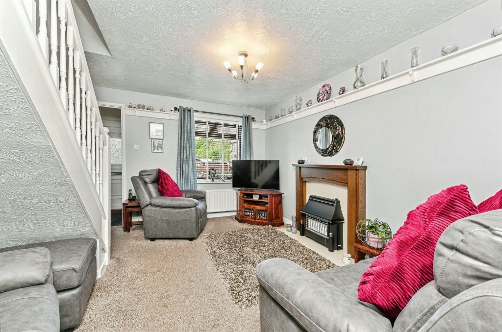 Property photo 3 of 18