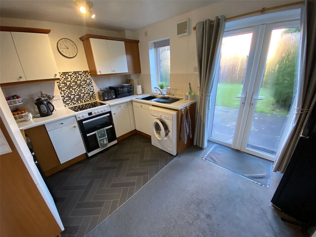 Property photo 2 of 10 Picture No. 03